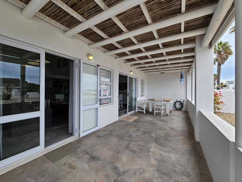 3 Bedroom Property for Sale in Golden Mile Western Cape